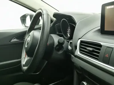 Mazda 3 Axela