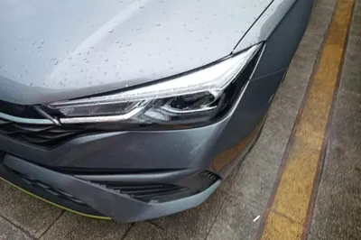 Roewe i5
