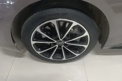 Audi A5L