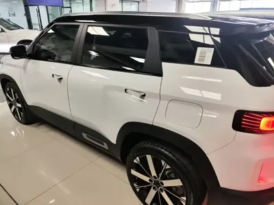 Geely ICON
