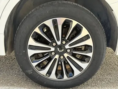 Wuling Jiachen