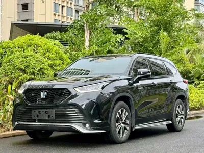 Toyota Crown Kluger