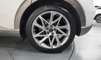 Genesis GV60