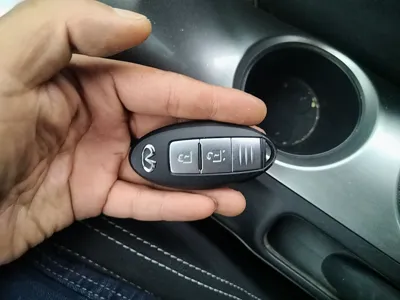 Infiniti ESQ