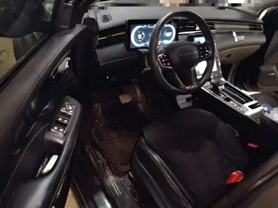 Roewe RX5
