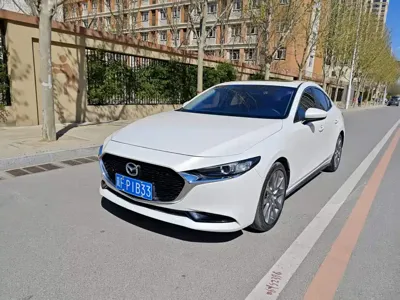 Mazda 3 Axela