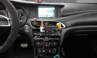 Infiniti Q30