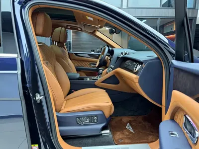 Bentley Bentayga PHEV