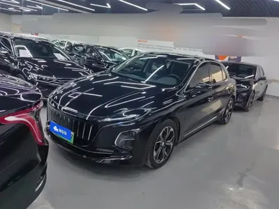 Hongqi Hongqi E-QM5