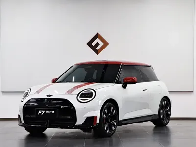 MINI 电动MINI JCW ACEMAN
