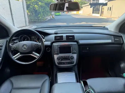 Mercedes-Benz R-Class