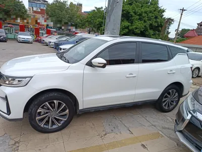 Geely Vision X6