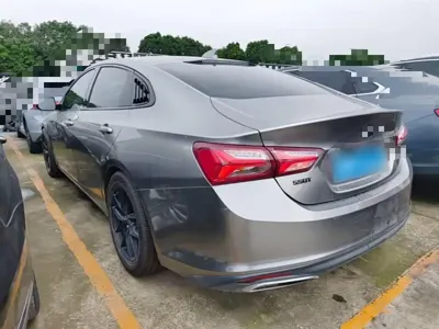Chevrolet Malibu XL