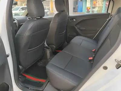 Peugeot 301