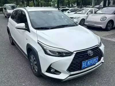 Toyota Yaris L