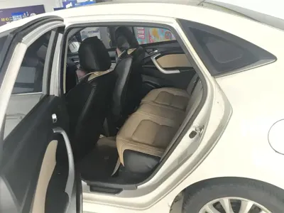 Changan V7