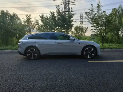 Nio ET5T