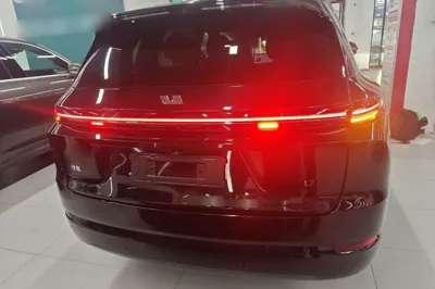 Li Auto L7