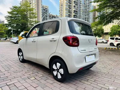 Wuling MINIEV