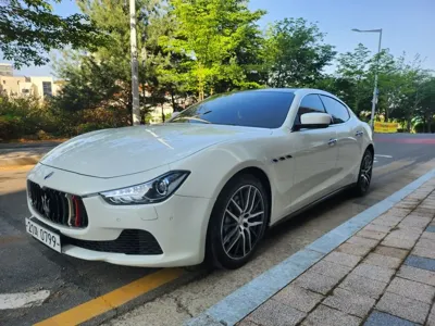 Maserati Ghibli