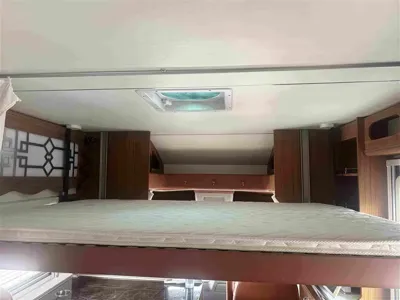 大通 V90 RV