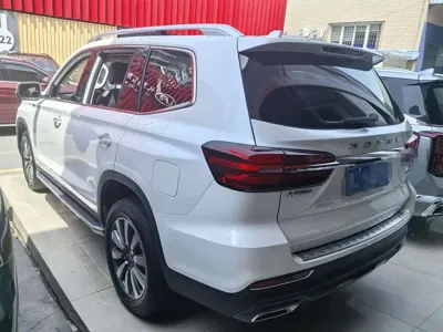 Roewe RX8