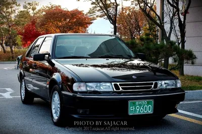 Saab 9000