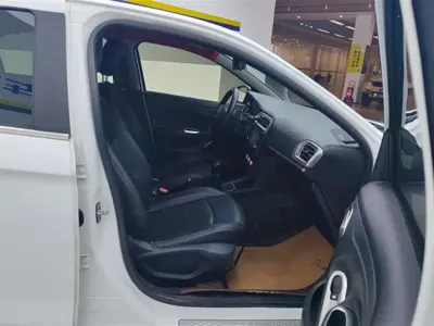 Peugeot 301