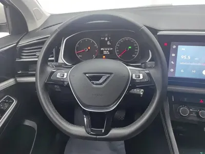 Jetta VS5