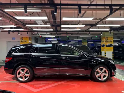 Mercedes-Benz R-Class