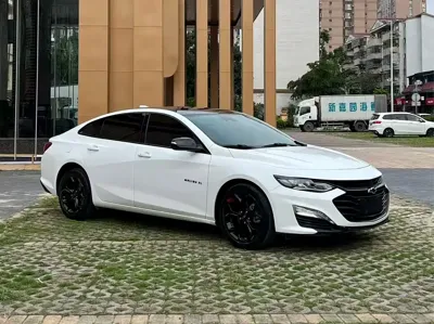 Chevrolet Malibu XL