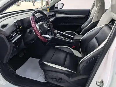 MG MG5 Scorpio