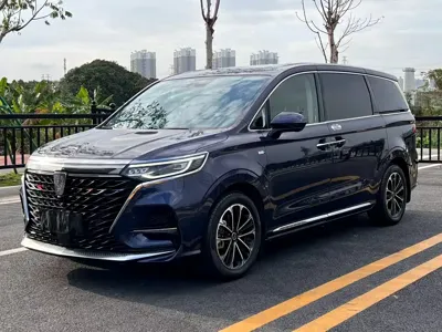 Roewe iMAX8