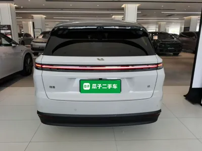 Li Auto Li Auto i8