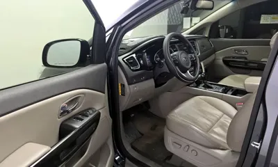 Kia Canival