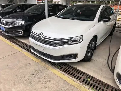 Citroen C6