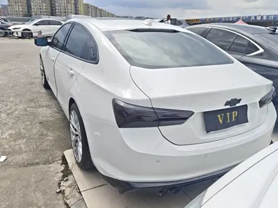 Chevrolet Malibu XL