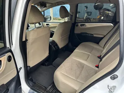 Honda Jade