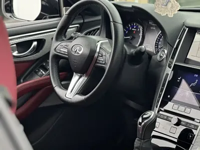 Infiniti Q60