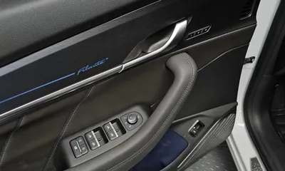 Renault-KoreaSamsung Filante
