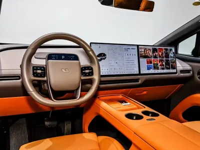 Li Auto Li i8