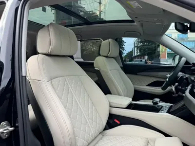 Audi Q6