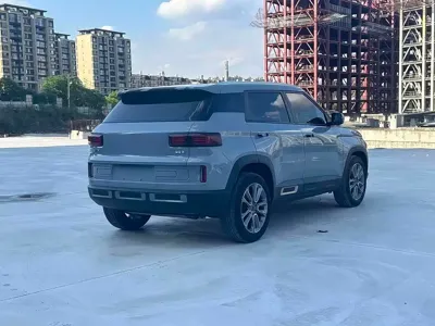Geely ICON