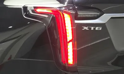 Cadillac XT6