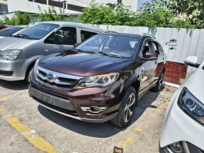 BYD S7