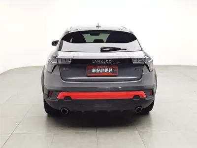 Lynk & Co 02