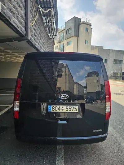 Hyundai Staria