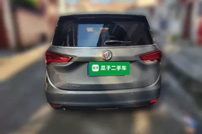 Buick GL6