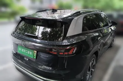 Volkswagen ID.6 Crozz