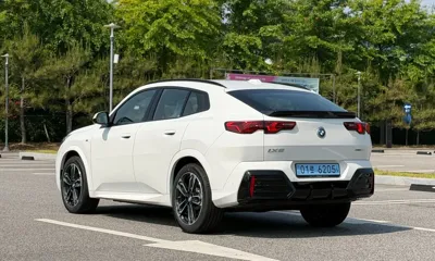BMW iX2